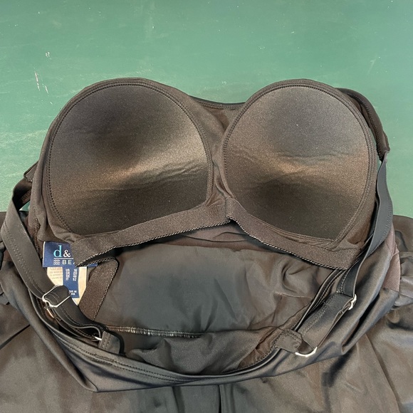 BNWOT plus size swimsuit size 16 - Picture 8 of 10